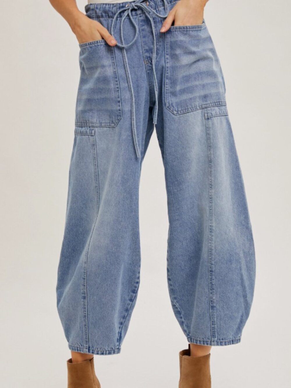 121. BLUIVY Denim Mid-Waist Drawstrings Barrel Jeans